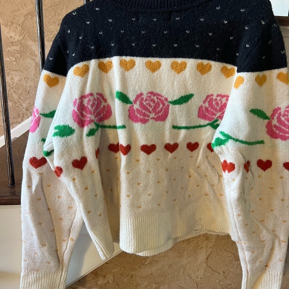 Wildfox Sweater Medium NWT - Picture 4 of 5